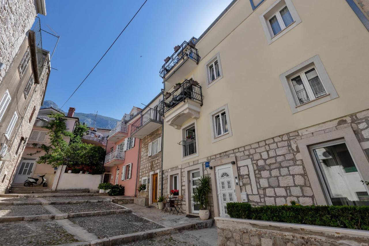 Luxury City Center Apartments Makarska Exterior photo