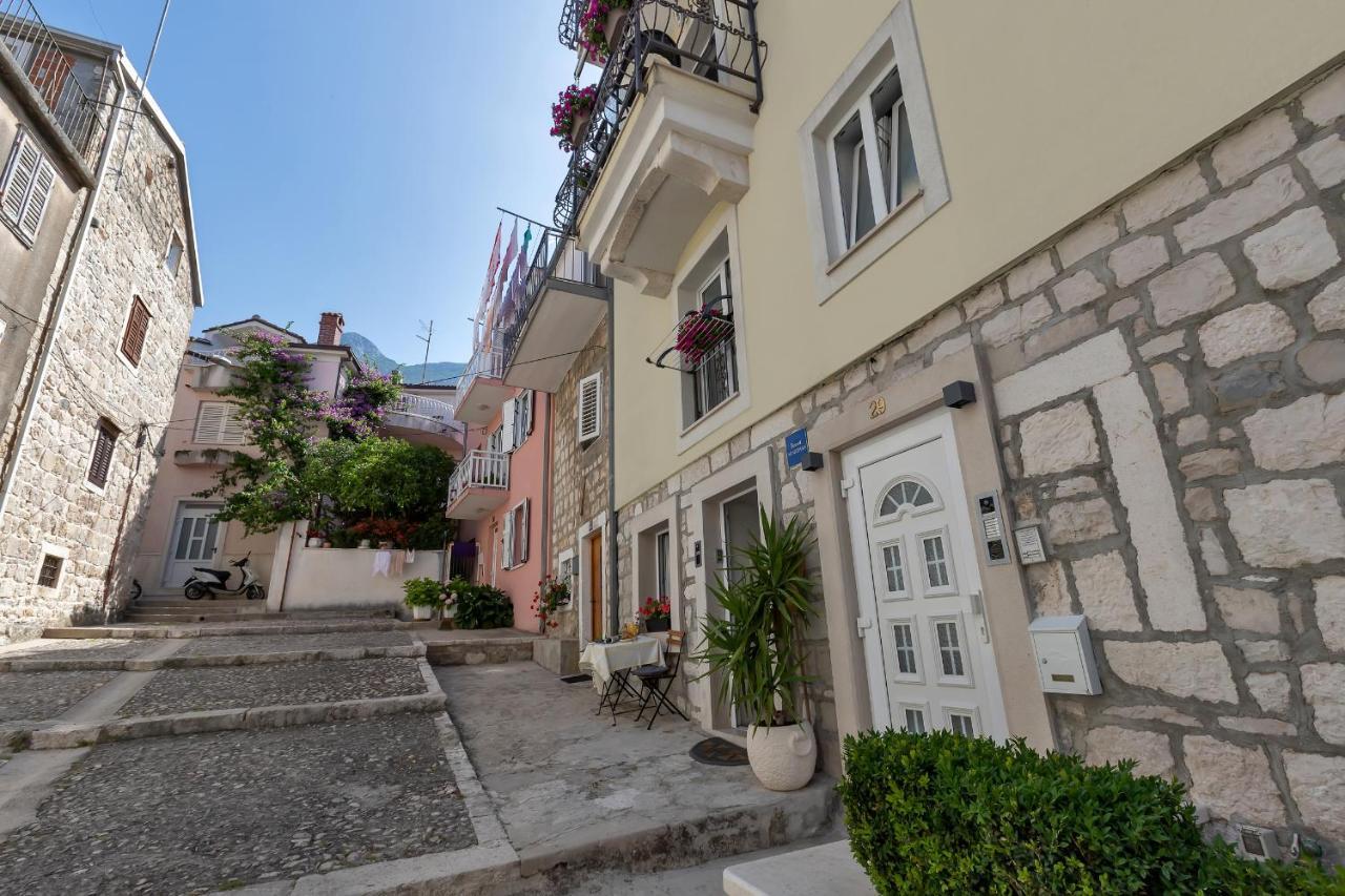 Luxury City Center Apartments Makarska Exterior photo